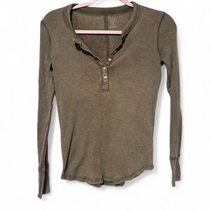 Aerie green ribbed comfy long sleeve top with worn in feel xs